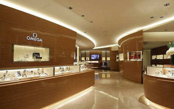 精细呵护：欧米茄手表表壳割手问题解决指南（图）